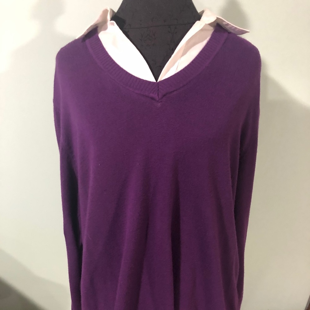 Fuchsia sweater with faux white collar
